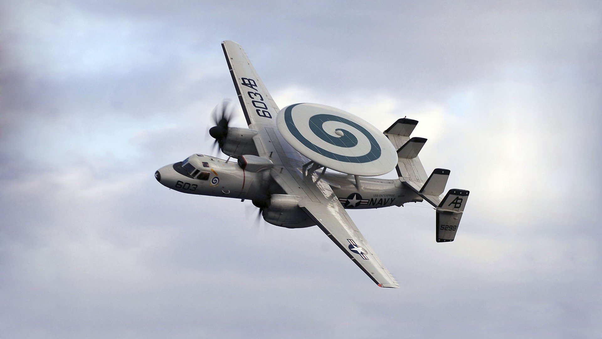 _社区激战：居民参与的邻里网球比赛_，社区网格邻里活动