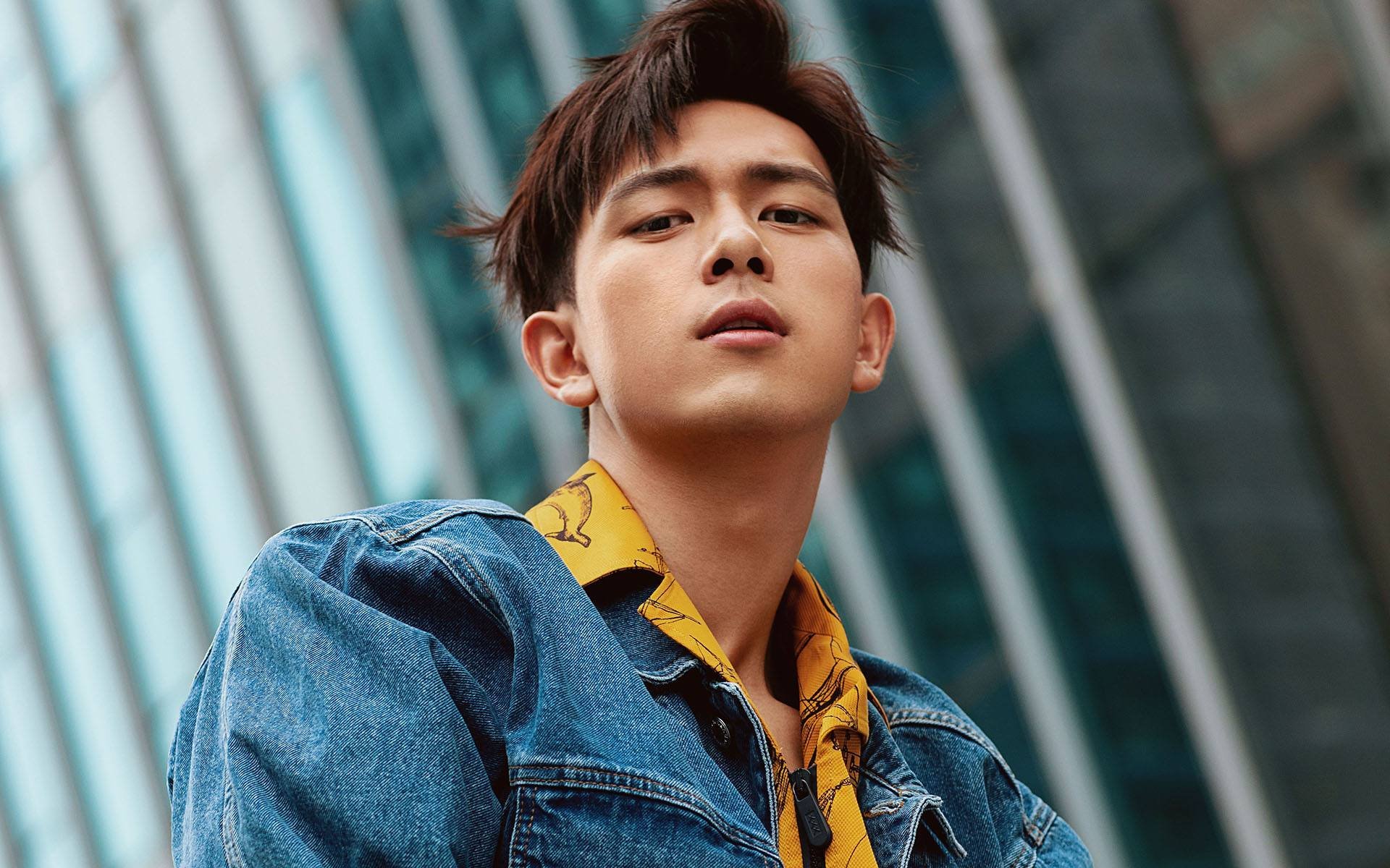 _高空深潜体验:探索海底未知领域_,海底未探索区域