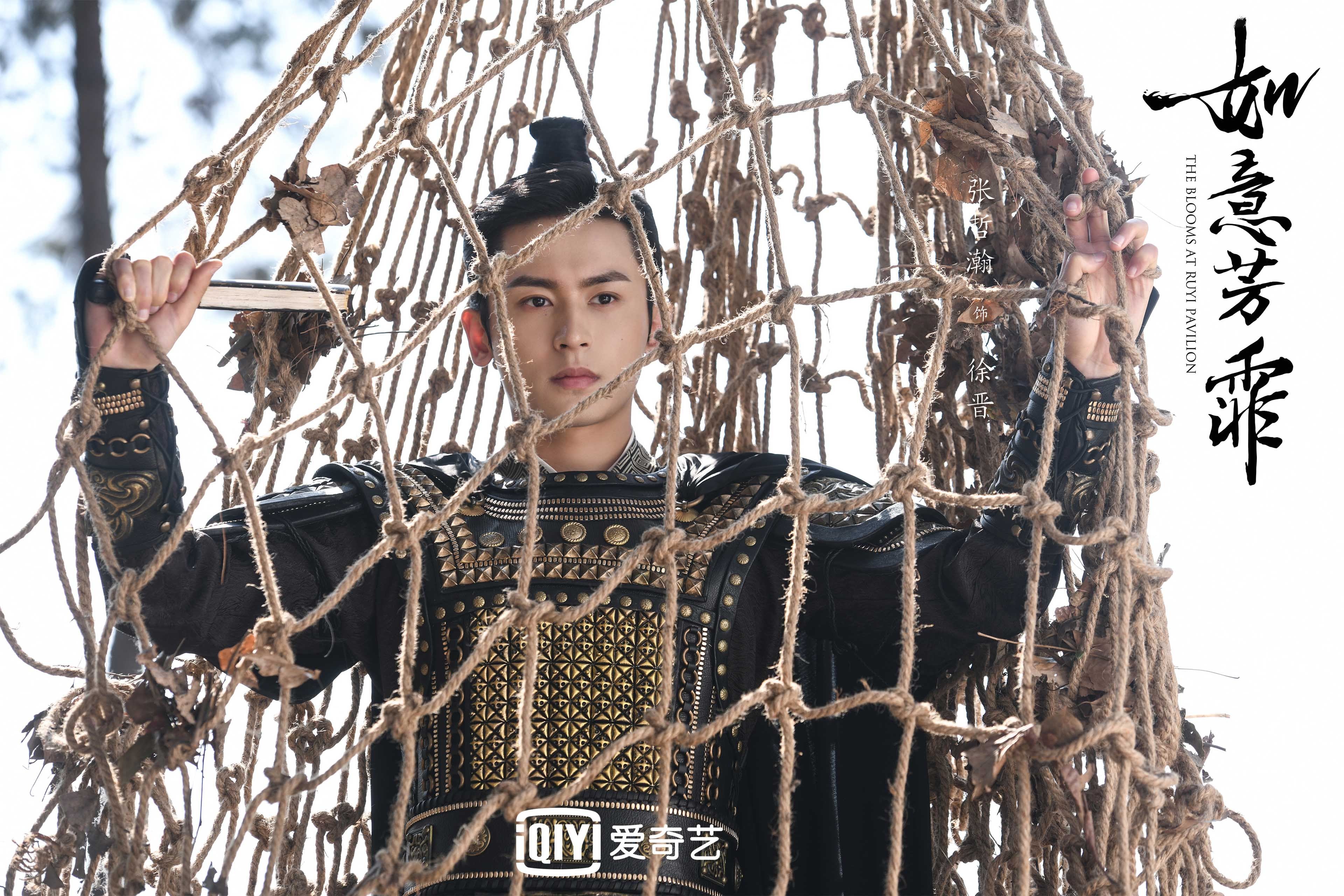 今年NBA场均篮板最多的五名球员是谁?,nba篮板最高记录