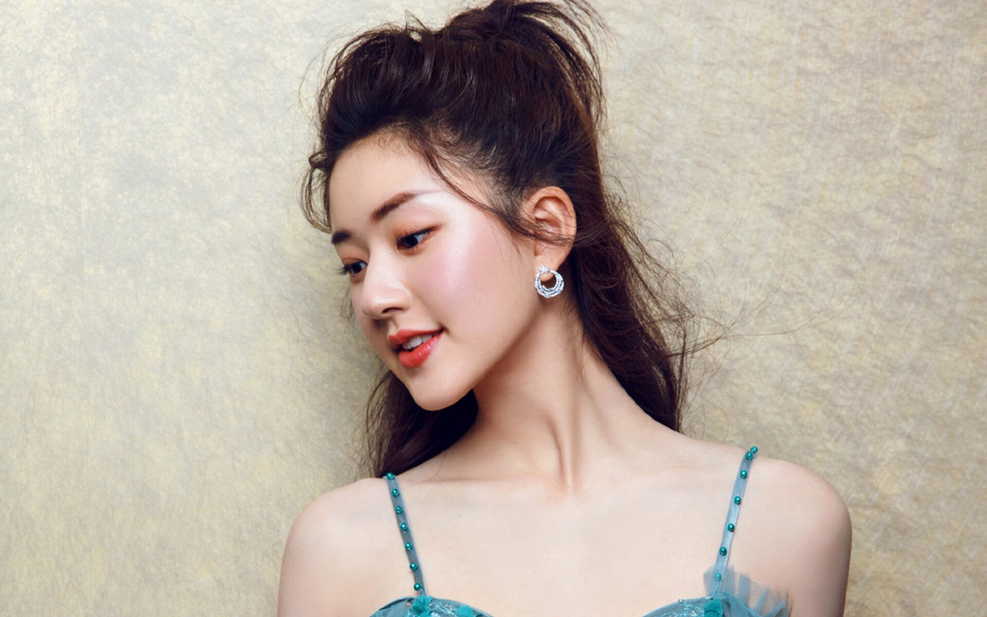 博尼法齐加盟佩斯卡拉，乌迪内斯中场追逐梦想，博斯尼奇