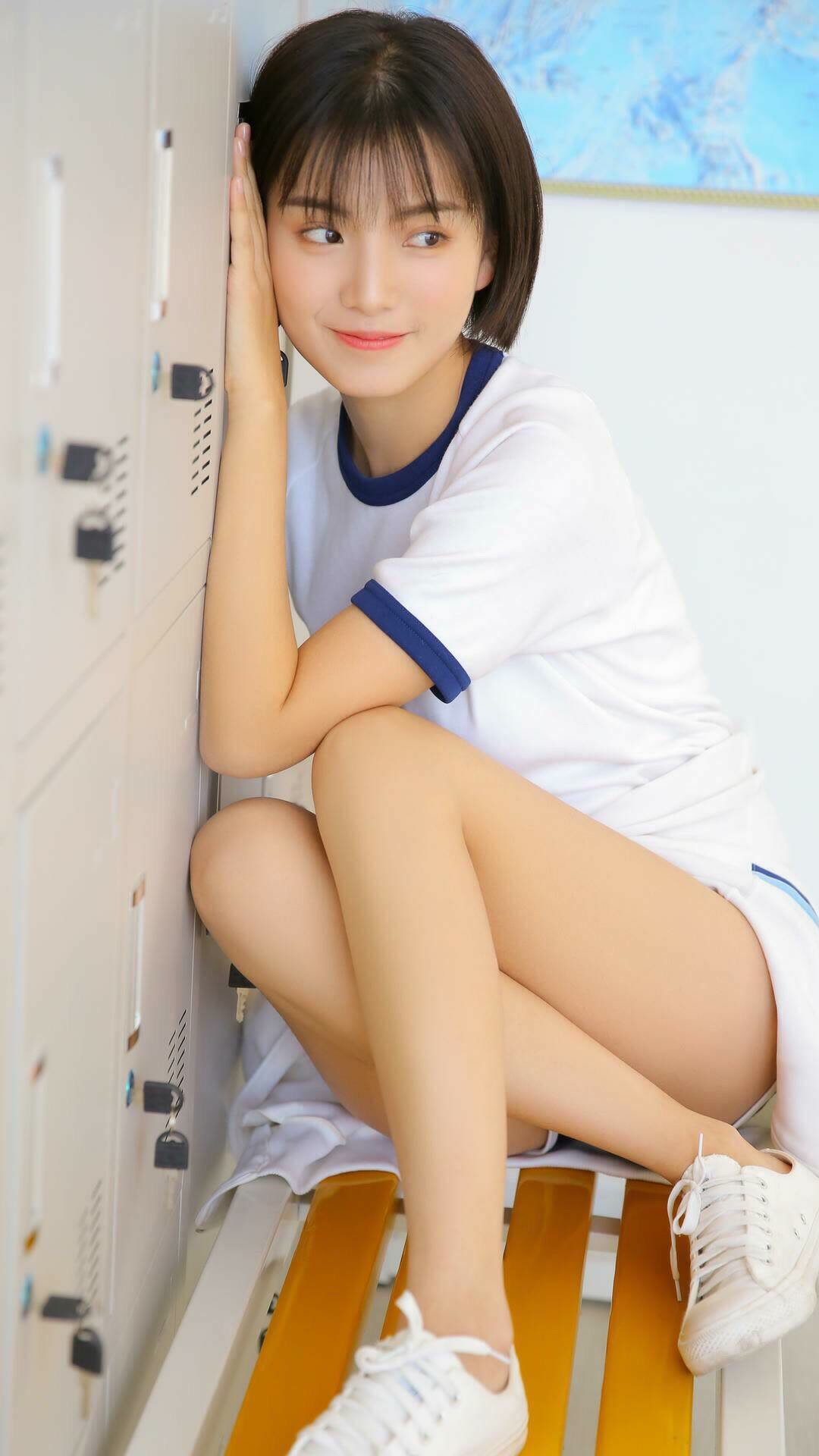 中小学冰雪运动普及工作稳步推进，中小学冰雪运动会