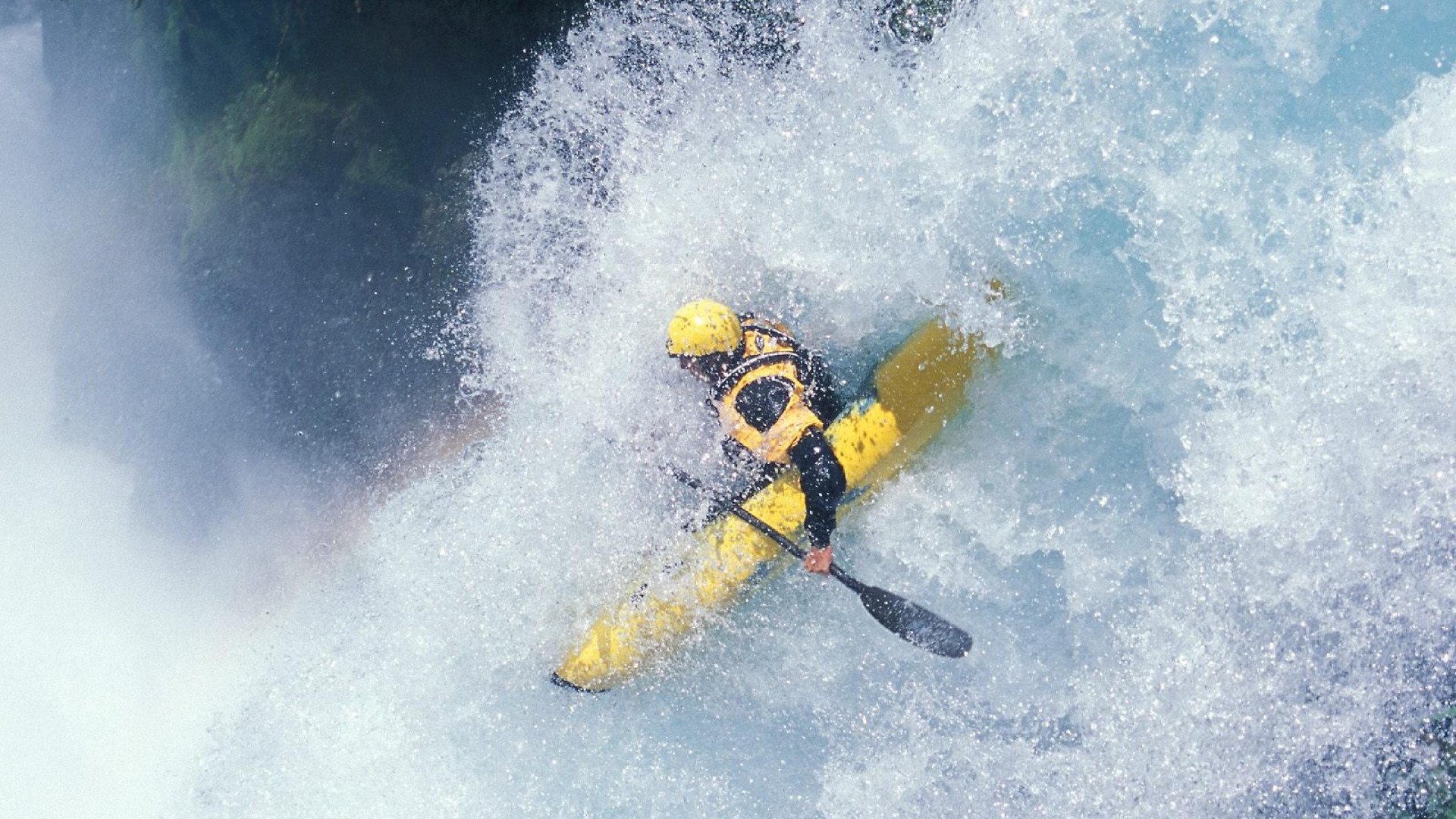 职业俱乐部脱离本地青训合作机制，职业俱乐部的定义