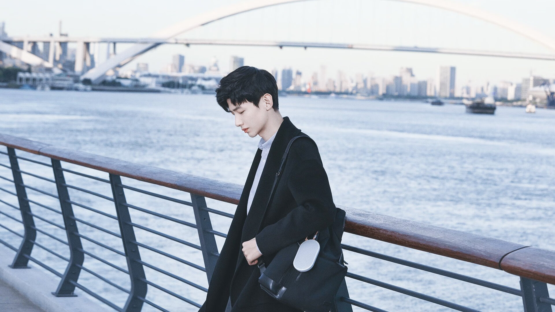 九游登录中心-西亚卡姆封盖致命篮板吸取防守经验，西亚卡姆打球风格